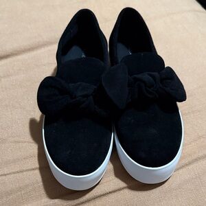 REBECCA MINKOFF
Stacey Bow Platform
Sneaker In Black